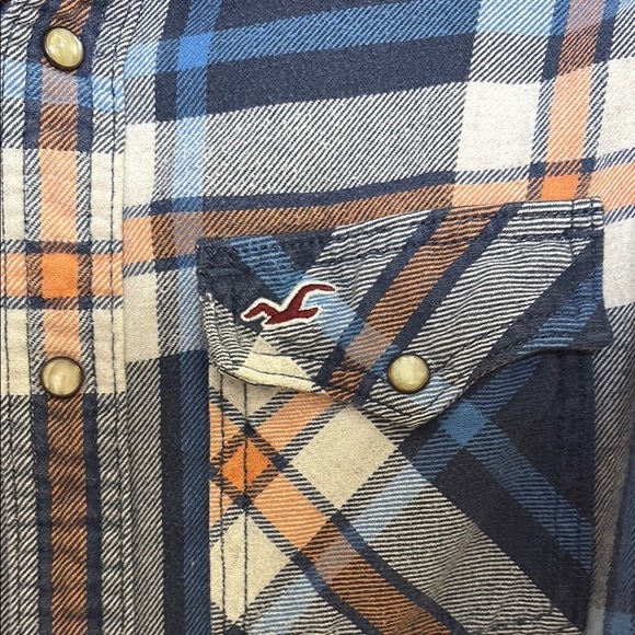 Hollister button-down flannel shirt, men's size LG, orange & blue, snap buttons - Picture 6 of 7